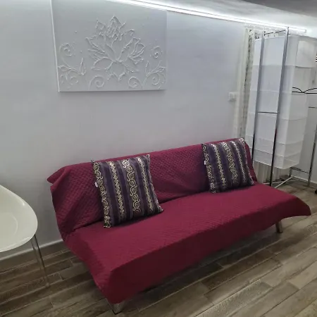 Calypso Il Binario Elegance Bed & Breakfast 2*