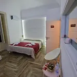 Calypso Il Binario Elegance Bed & Breakfast 3*