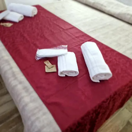 Calypso Il Binario Elegance Nocleg ze śniadaniem 2*